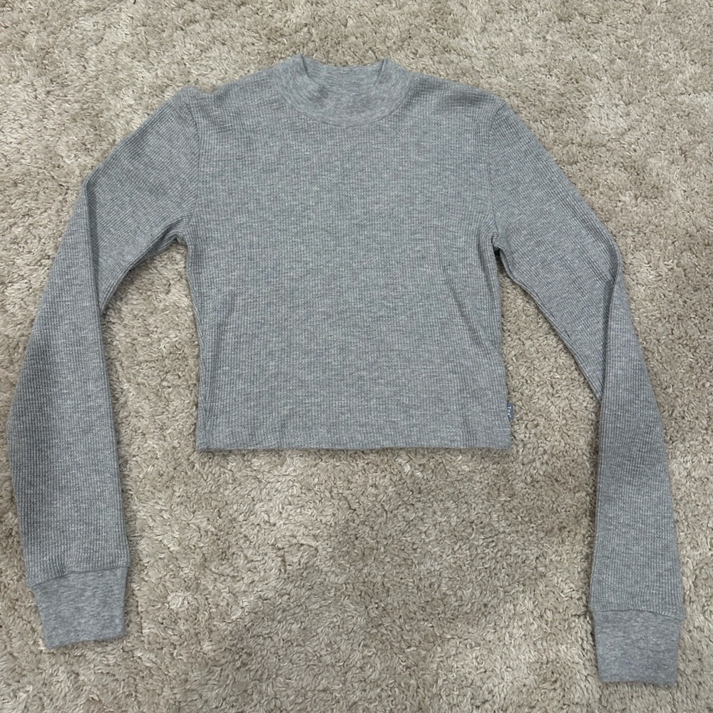 Aritzia (TNA) Waffle High Neck Long Sleeve Size Medium Gray